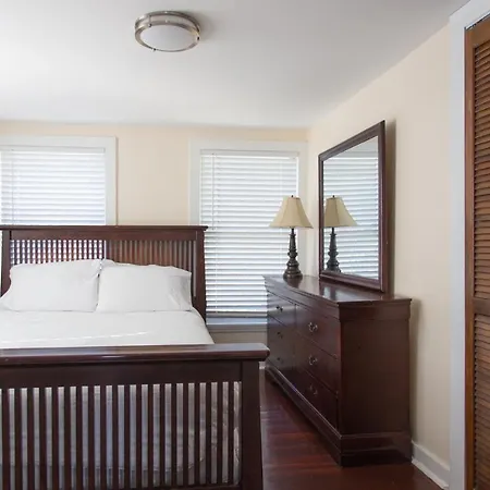 Cozy 2 Bedroom Home Minutes From Beach & Bars Jacksonville Beach Exterior foto