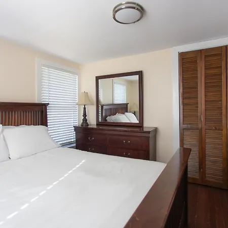 Cozy 2 Bedroom Home Minutes From Beach & Bars Jacksonville Beach Exterior foto